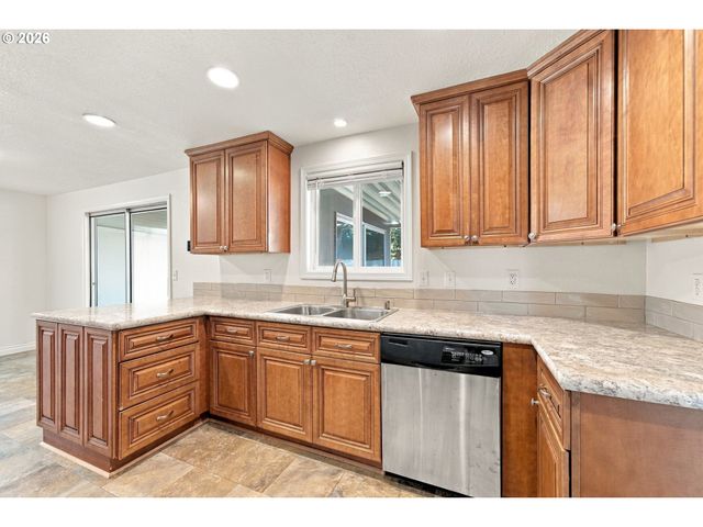 10316 Nw 15TH Ave, Vancouver, WA 98685