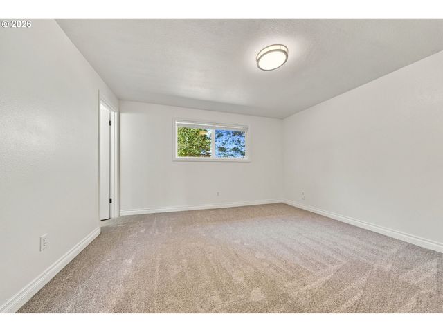 10316 Nw 15TH Ave, Vancouver, WA 98685