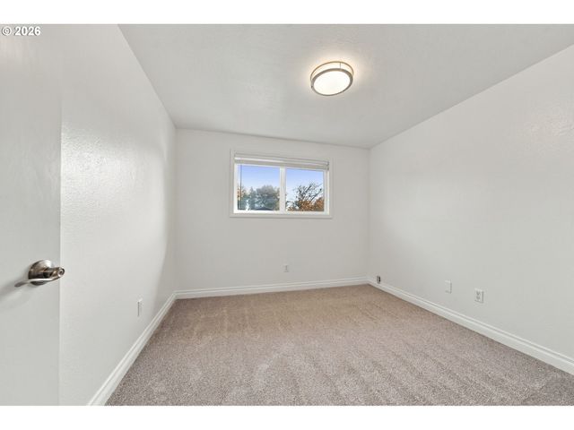 10316 Nw 15TH Ave, Vancouver, WA 98685