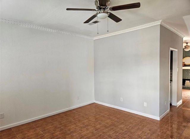 7700 Creekbend Drive 57, Houston, TX 77071