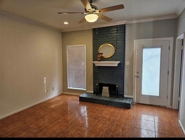 7700 Creekbend Drive 57, Houston, TX 77071