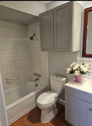 7700 Creekbend Drive 57, Houston, TX 77071