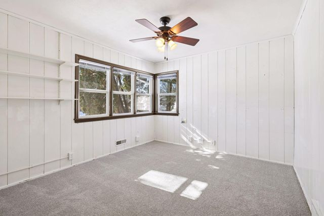 1947 Yorkshire Court, Saint Paul, MN 55116