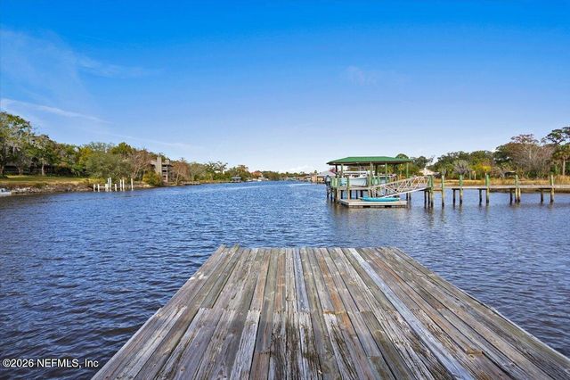502 BAY RIDGE Road, Jacksonville, FL 32216