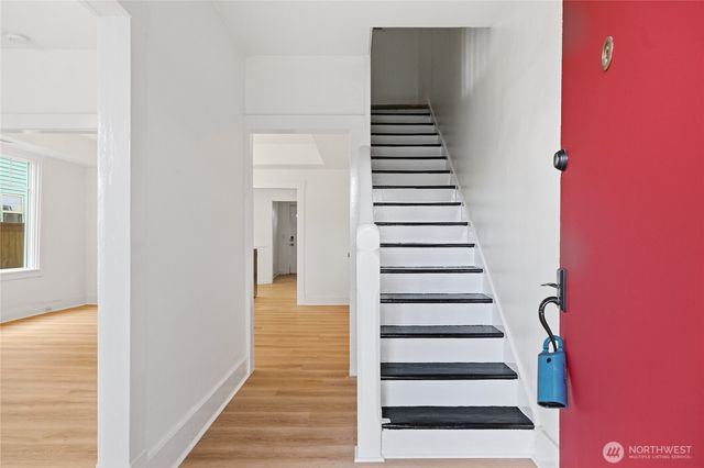 618 S Oakes Street, Tacoma, WA 98405