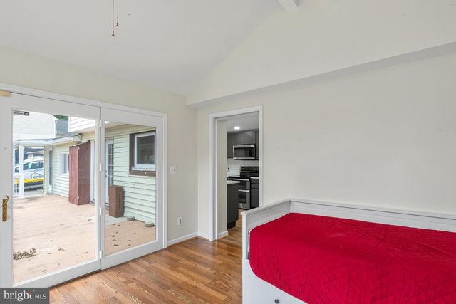 5129 CHOWAN AVE, Alexandria, VA 22312