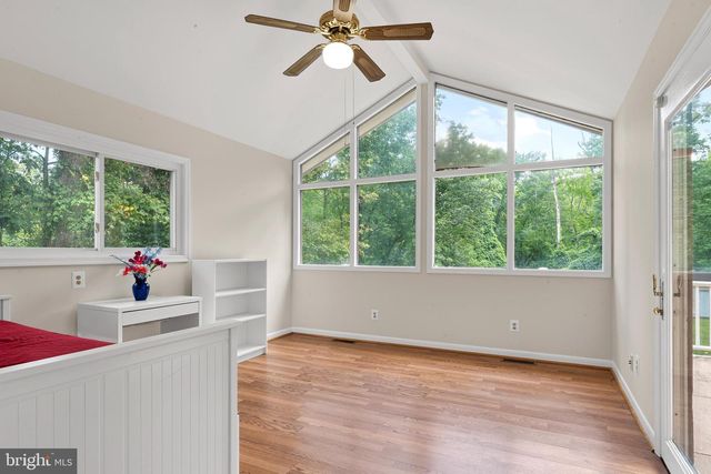 5129 CHOWAN AVE, Alexandria, VA 22312
