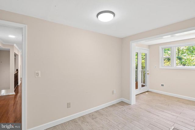 5129 CHOWAN AVE, Alexandria, VA 22312