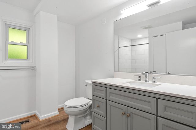 5129 CHOWAN AVE, Alexandria, VA 22312