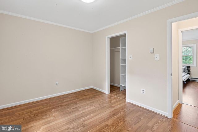 5129 CHOWAN AVE, Alexandria, VA 22312