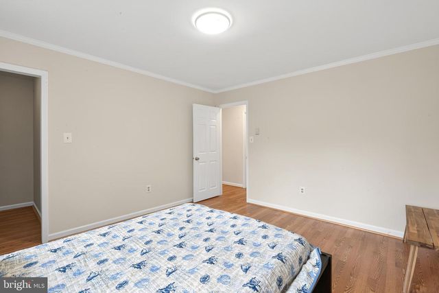 5129 CHOWAN AVE, Alexandria, VA 22312