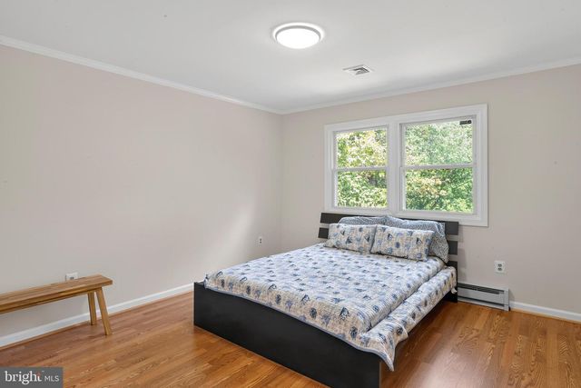5129 CHOWAN AVE, Alexandria, VA 22312