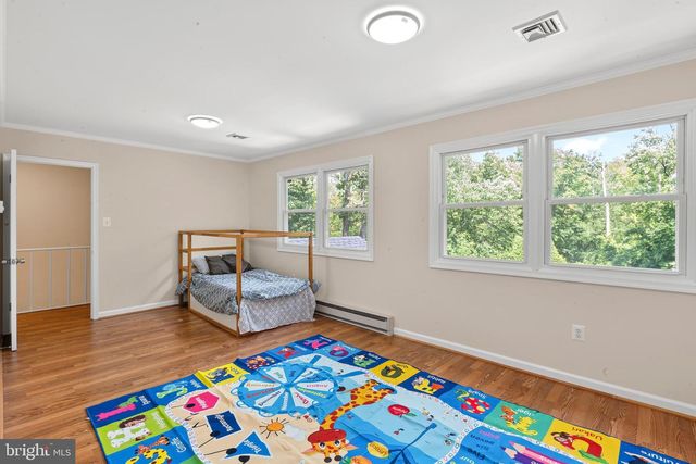 5129 CHOWAN AVE, Alexandria, VA 22312