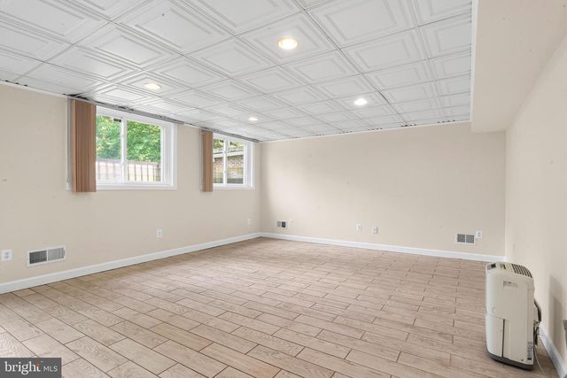 5129 CHOWAN AVE, Alexandria, VA 22312