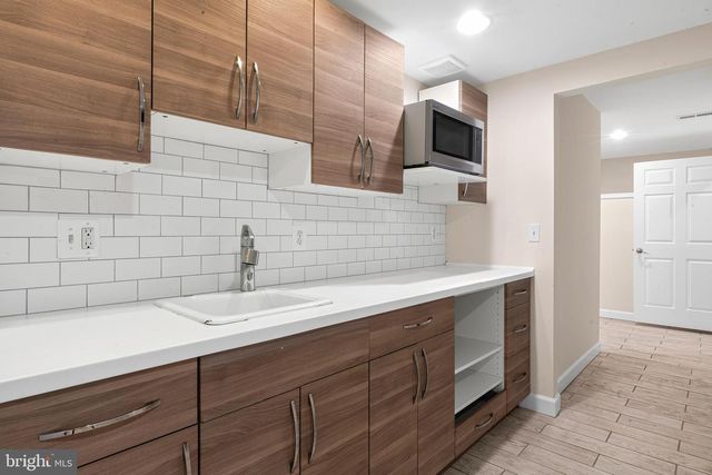 5129 CHOWAN AVE, Alexandria, VA 22312