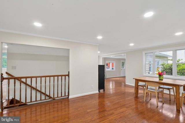 5129 CHOWAN AVE, Alexandria, VA 22312