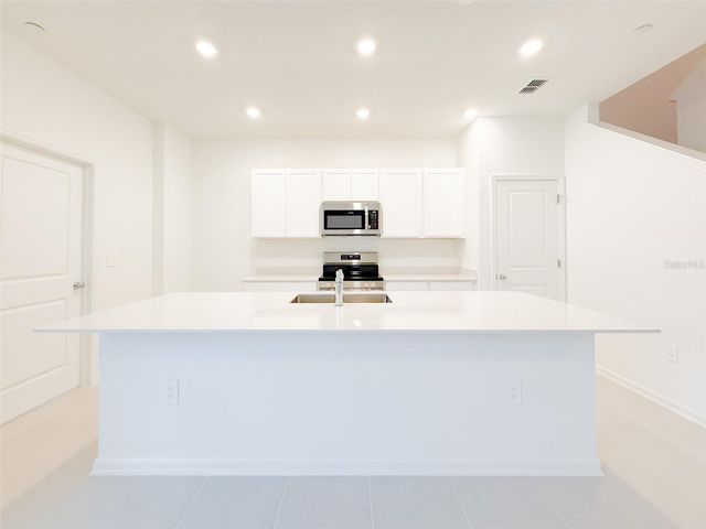 1991 STAKE OUT WAY, Apopka, FL 32703