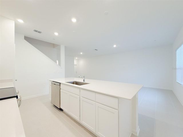 1991 STAKE OUT WAY, Apopka, FL 32703