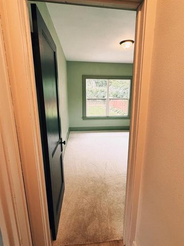 310 E Centerway, Janesville, WI 53545