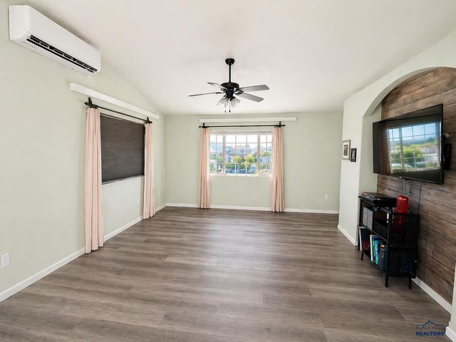5002 SAVANNAH ST, Rapid City, SD 57703