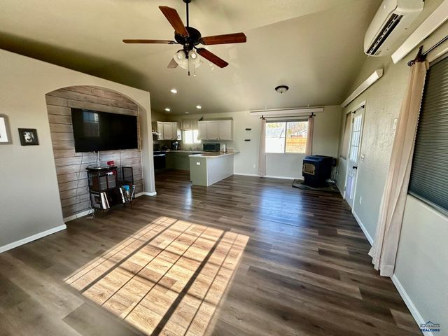 5002 SAVANNAH ST, Rapid City, SD 57703