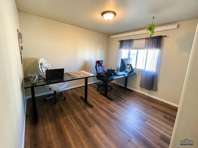 5002 SAVANNAH ST, Rapid City, SD 57703