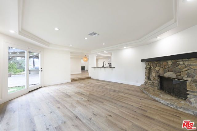 26038 Trana Circle, Calabasas, CA 91302