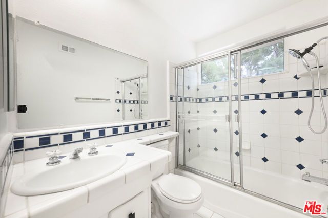 26038 Trana Circle, Calabasas, CA 91302