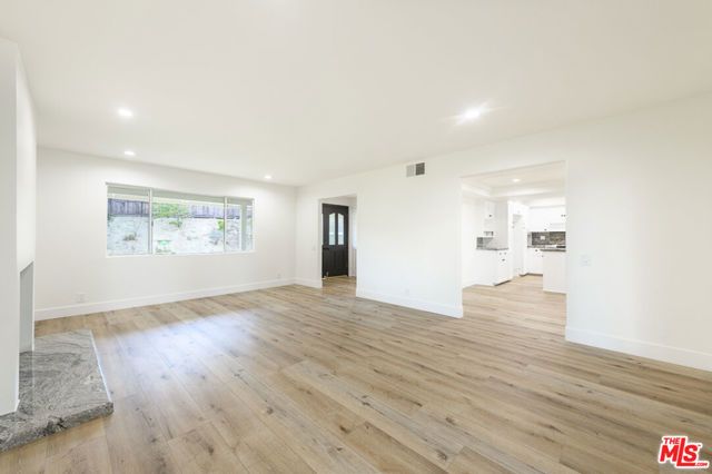 26038 Trana Circle, Calabasas, CA 91302
