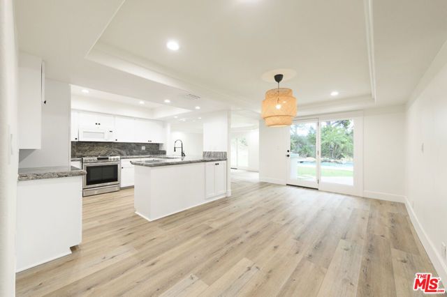 26038 Trana Circle, Calabasas, CA 91302