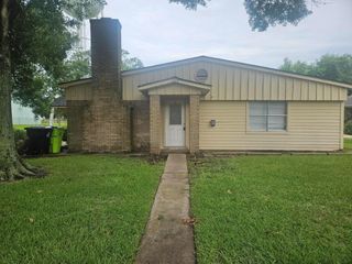 1318 #1 Austin Street, Rosenberg, TX 77471