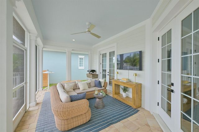 404 ISLEBAY DRIVE, Apollo Beach, FL 33572