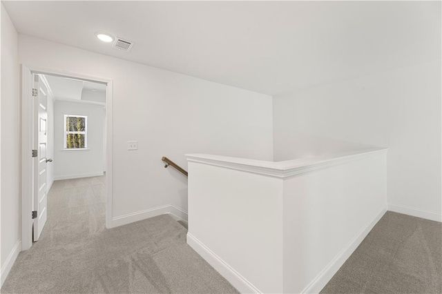 5669 Overview Drive, Flowery Branch, GA 30542