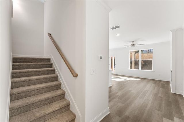 5669 Overview Drive, Flowery Branch, GA 30542