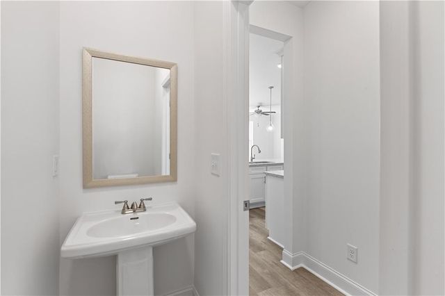 5669 Overview Drive, Flowery Branch, GA 30542