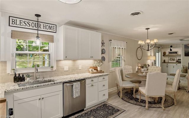 5629 Stoneman Place, Pfafftown, NC 27040