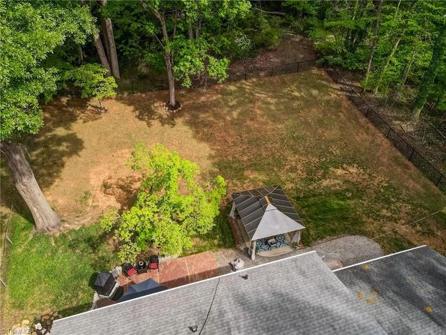 5629 Stoneman Place, Pfafftown, NC 27040
