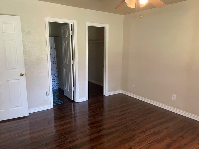 3824 Longmeadow Way, Fort Worth, TX 76133