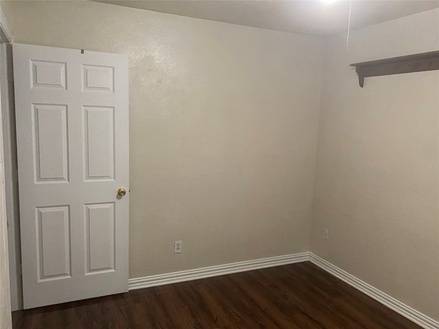 3824 Longmeadow Way, Fort Worth, TX 76133