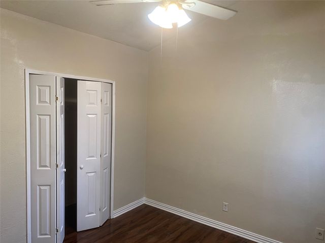 3824 Longmeadow Way, Fort Worth, TX 76133