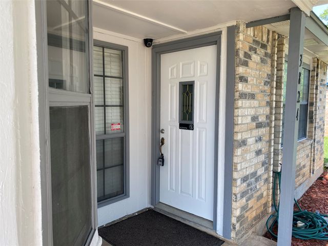 3824 Longmeadow Way, Fort Worth, TX 76133