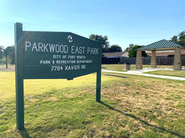 3824 Longmeadow Way, Fort Worth, TX 76133