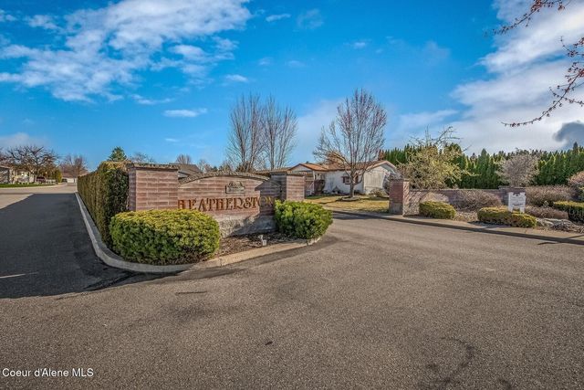 8862 N Mac Arthur Way, Hayden, ID 83835