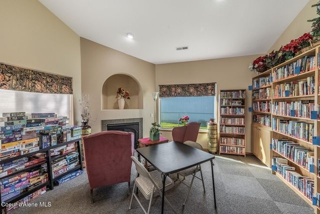 8862 N Mac Arthur Way, Hayden, ID 83835