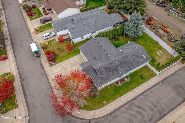 8862 N Mac Arthur Way, Hayden, ID 83835