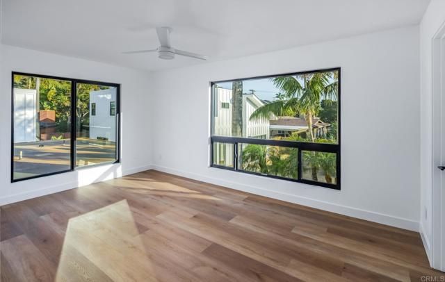 250 Hillcrest Drive, Encinitas, CA 92024