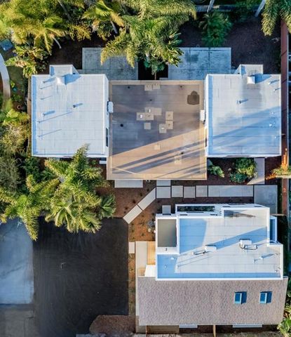 250 Hillcrest Drive, Encinitas, CA 92024