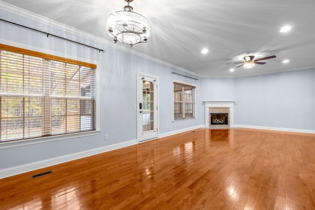 7160 Neville Drive, Ooltewah, TN 37363