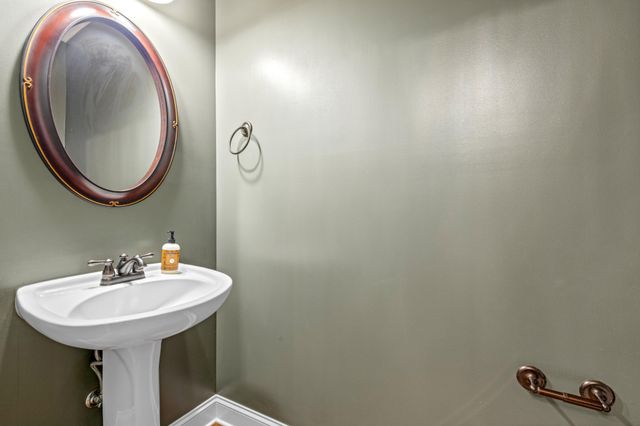 7160 Neville Drive, Ooltewah, TN 37363