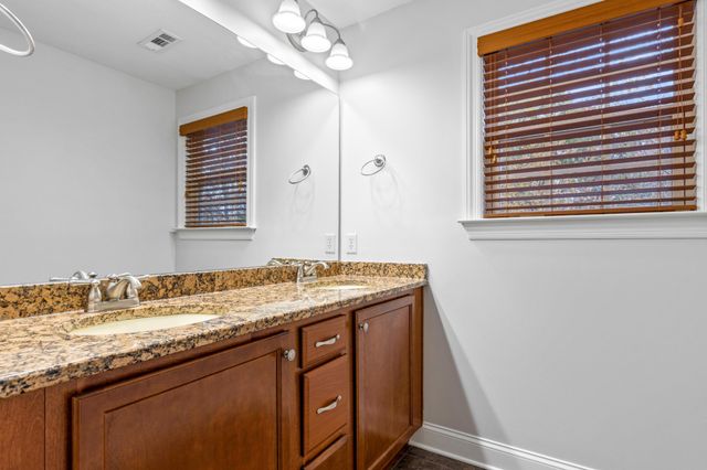 7160 Neville Drive, Ooltewah, TN 37363